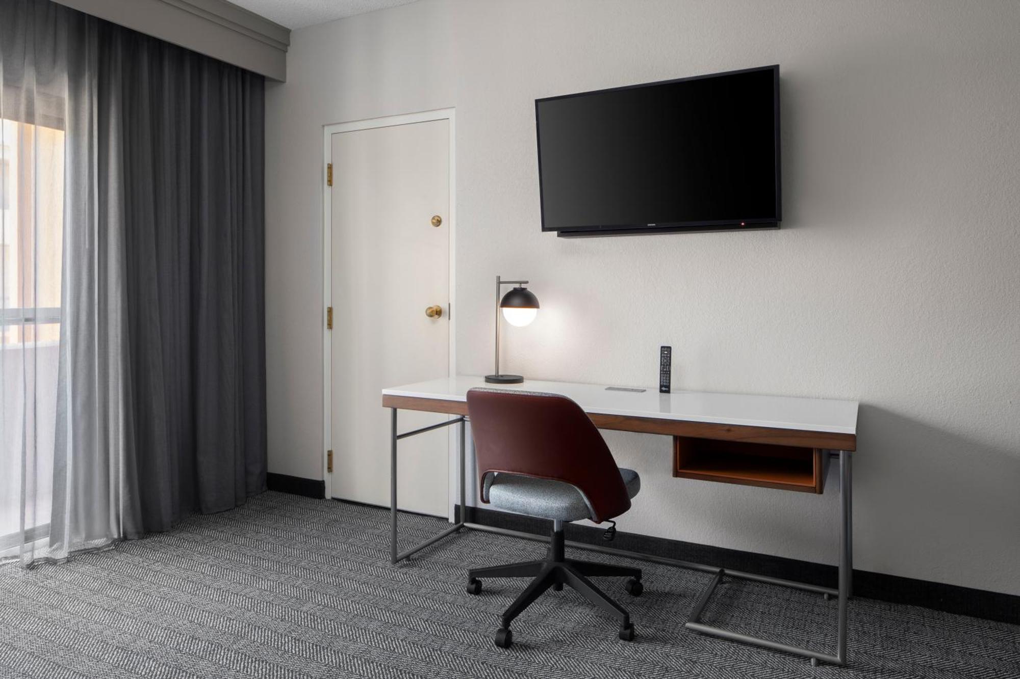 Hotel Courtyard By Marriott West Little Rock